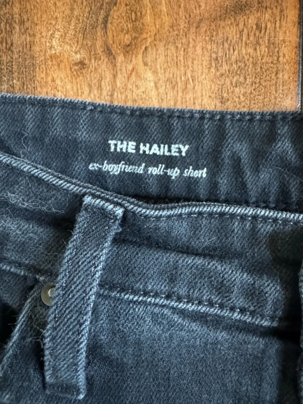 ag hailey boyfriend denim shorts distressed raw hem black - Picture 4 of 10